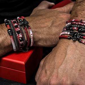 
                  
                    Red stingray bracelet with black double skull for man 3/10 size 20cm (LVS-INSPIRED)
                  
                