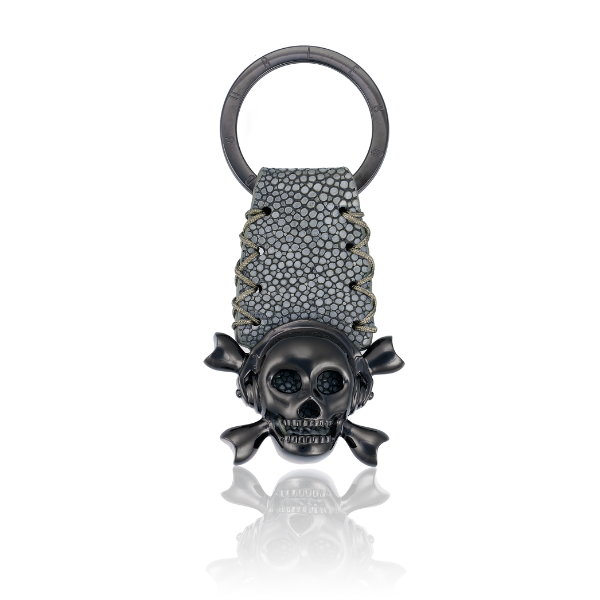 Gray Stingray Keychain with Black Skull.